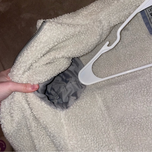 Levi’s denim & sherpa jacket - Picture 14 of 14